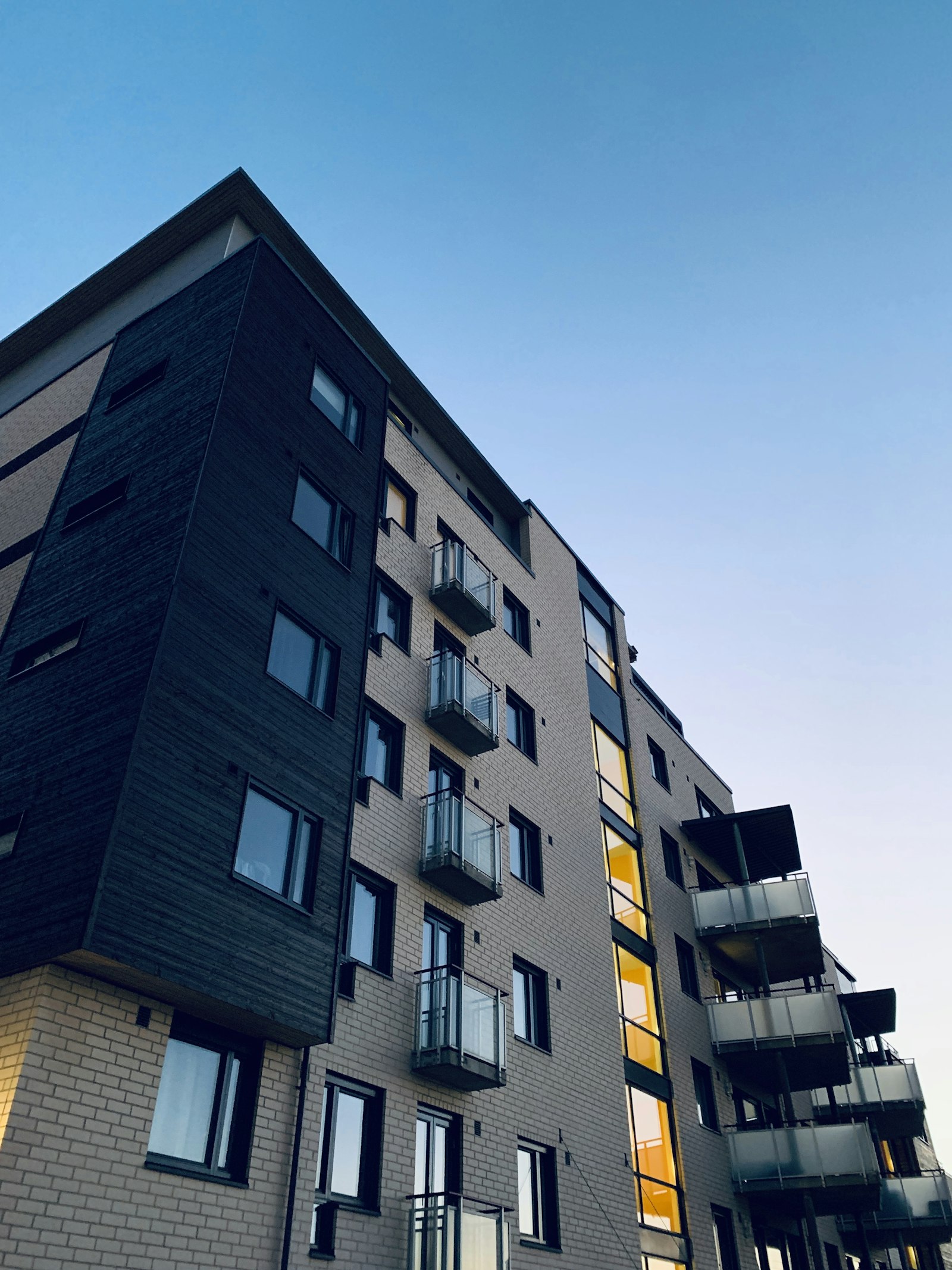 Kiralık 2+1 Mobilyalı Daire — Levent